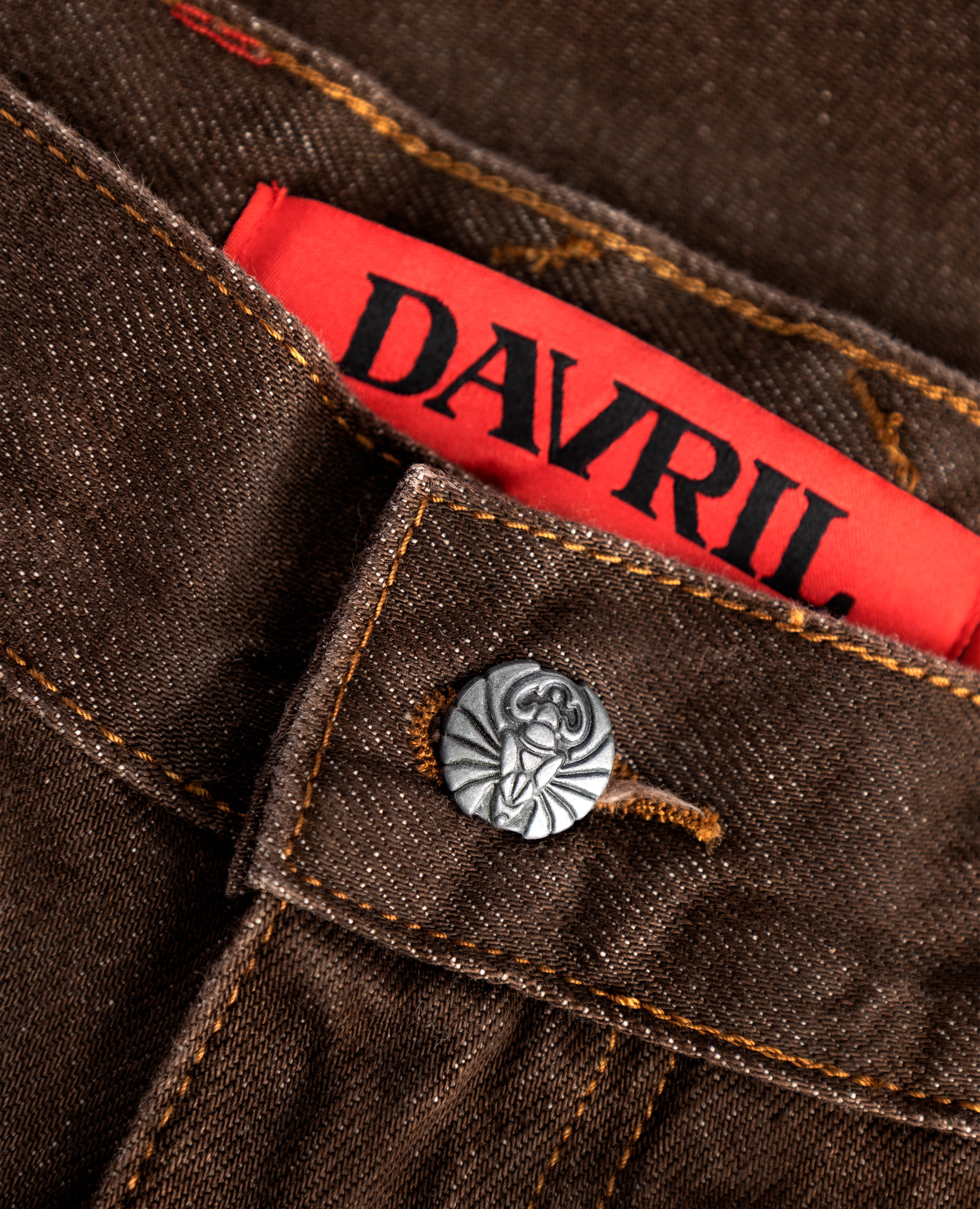 STRAIGHT FALLEN ROCK DENIM